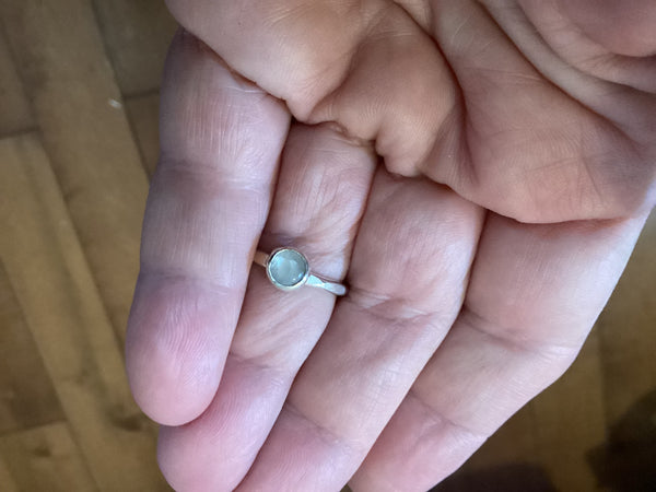Moonstone Sterling Silver Ring (6) size 7