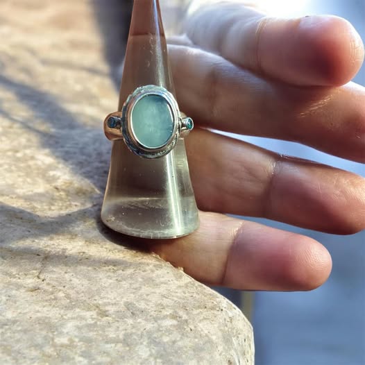 Serene Sea-Blue: The Handcrafted Sterling Silver Aquamarine Ring