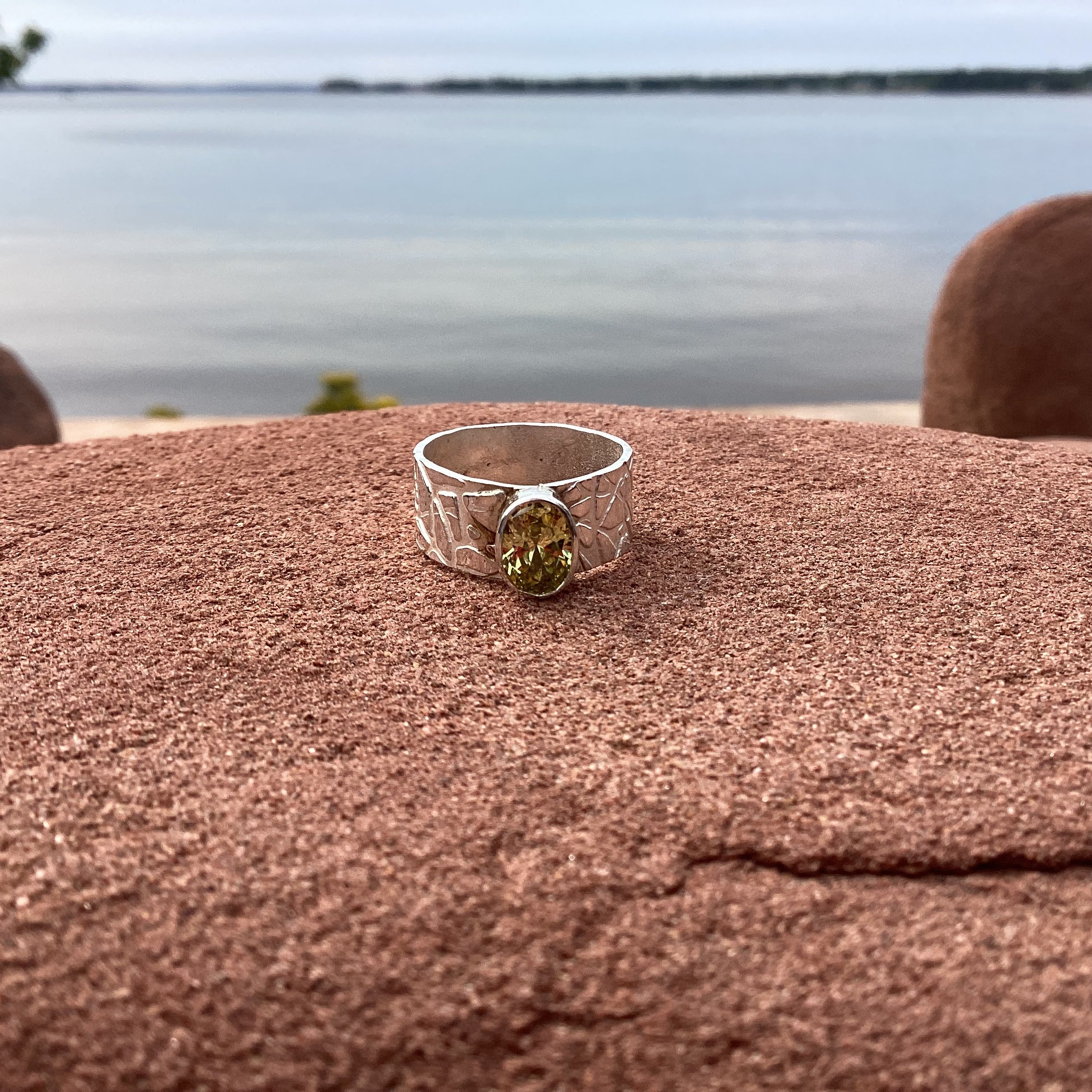 Birthstone  Ring with wide band stone wall pattern (available in all birthstones)