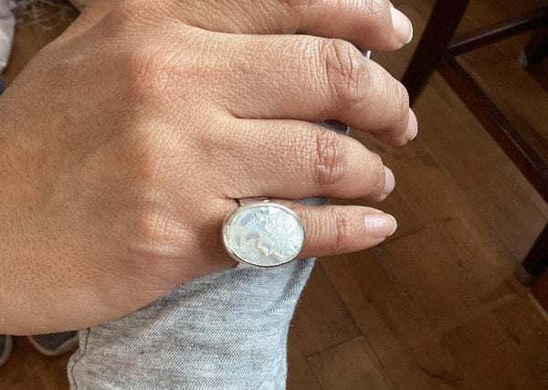 Mother of Pearl Sterling Silver Cameo Ring.