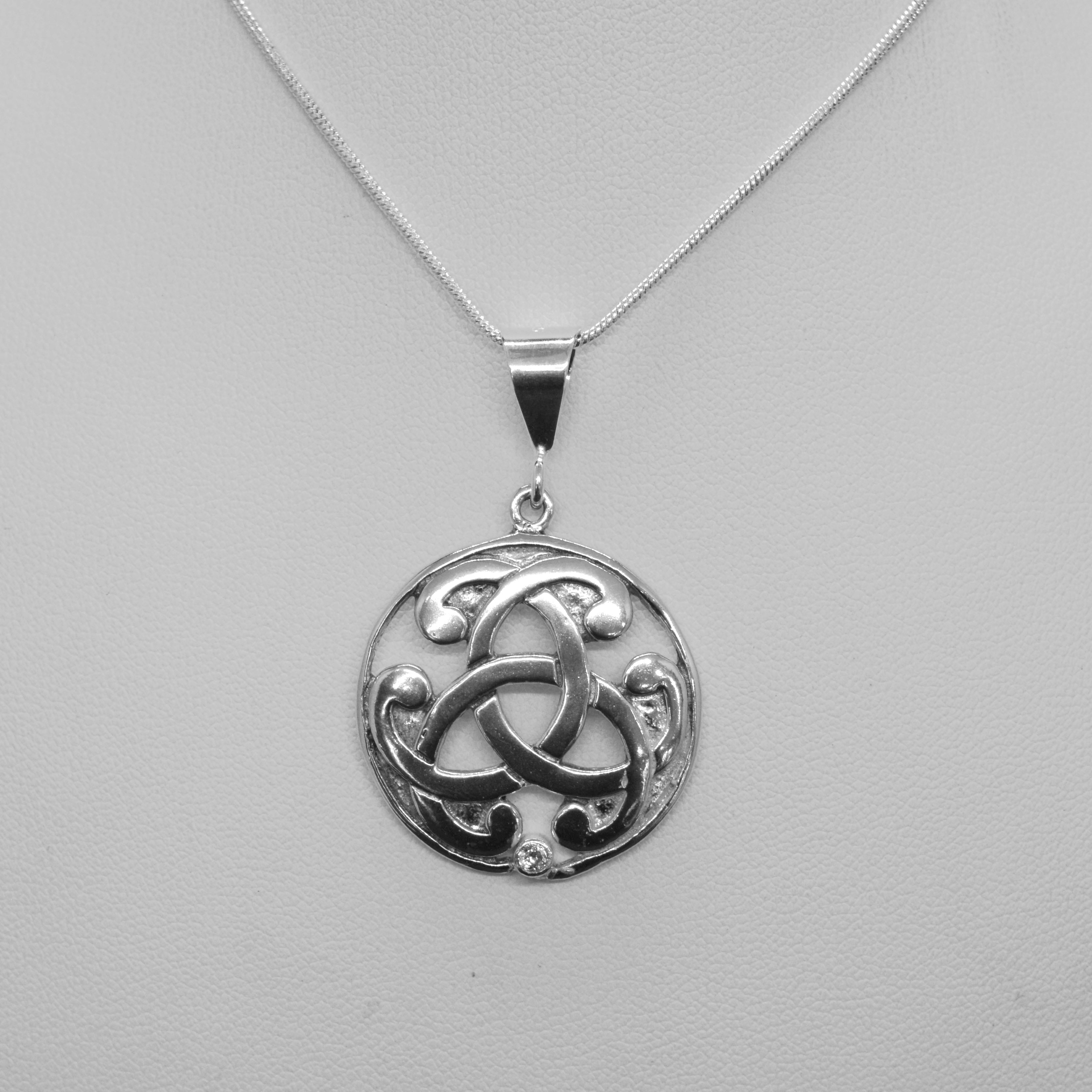 Sterling Silver Celtic Circle pendant