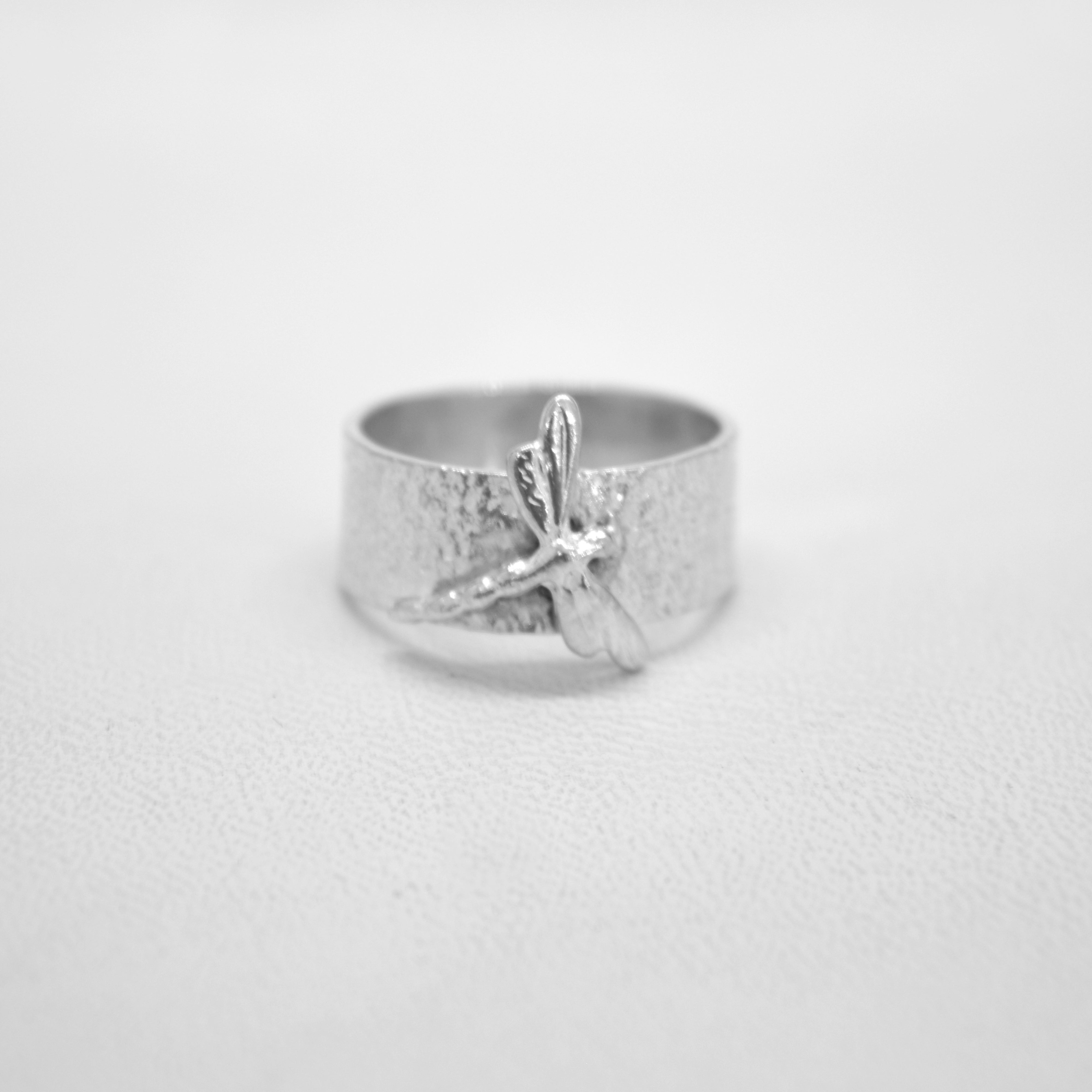 Wide Dragonfly Ring